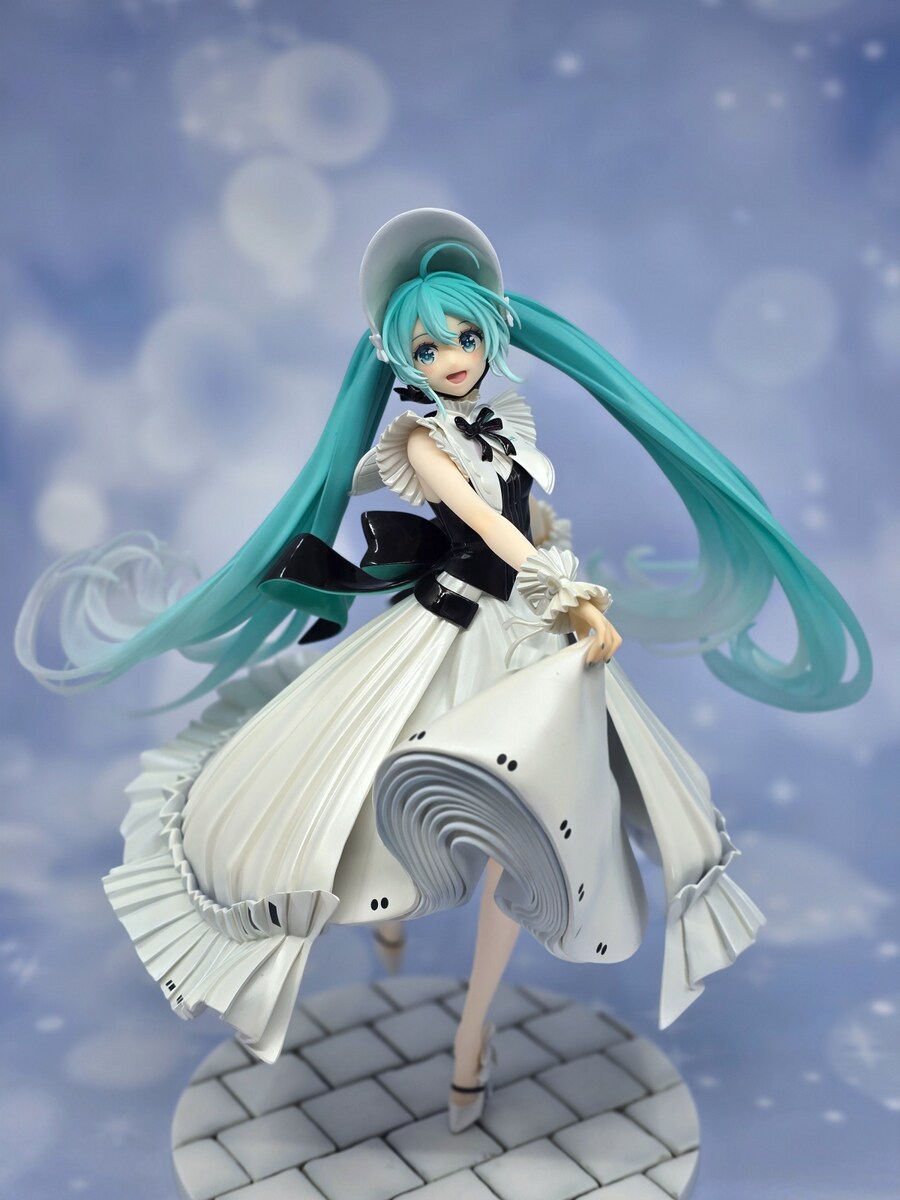 [굿스마일] 하츠네 미쿠 1/7 심포니 2023_4.png
