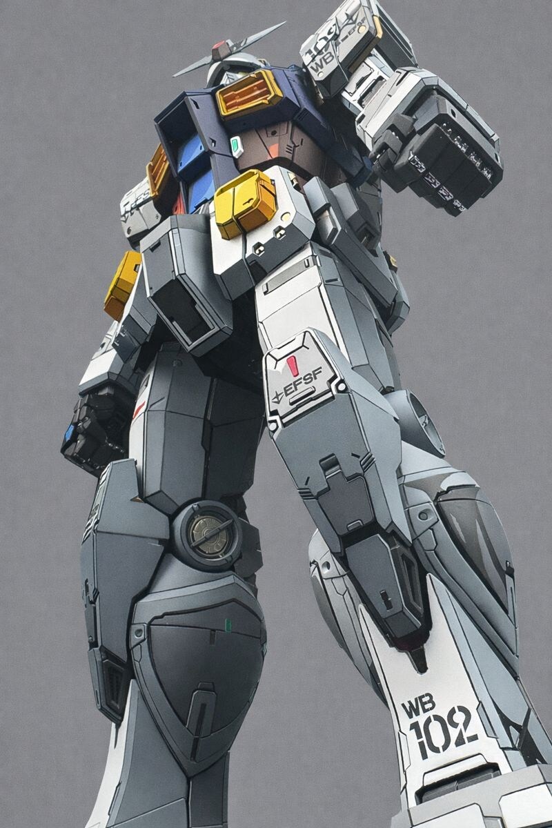 PG]언리쉬드 퍼스트 건담 애니도색 완성_12.jpg