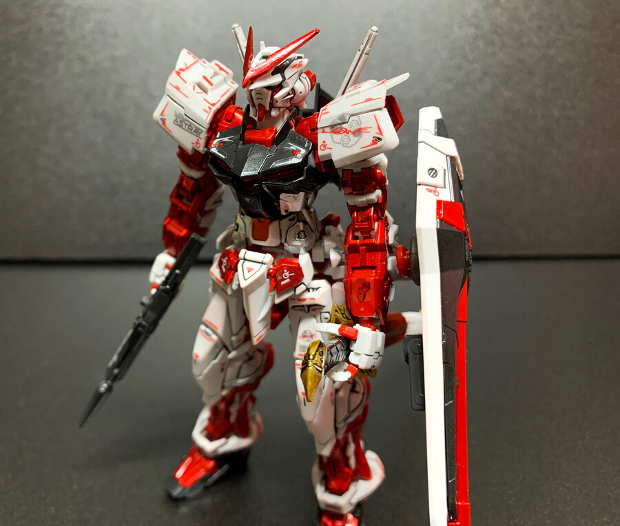 건담마커로 칠해본 RG 건담 아스트레이 레드프레임_12.jpg