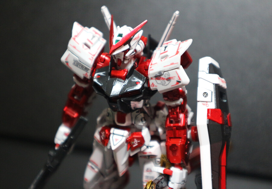 건담마커로 칠해본 RG 건담 아스트레이 레드프레임_23.jpg