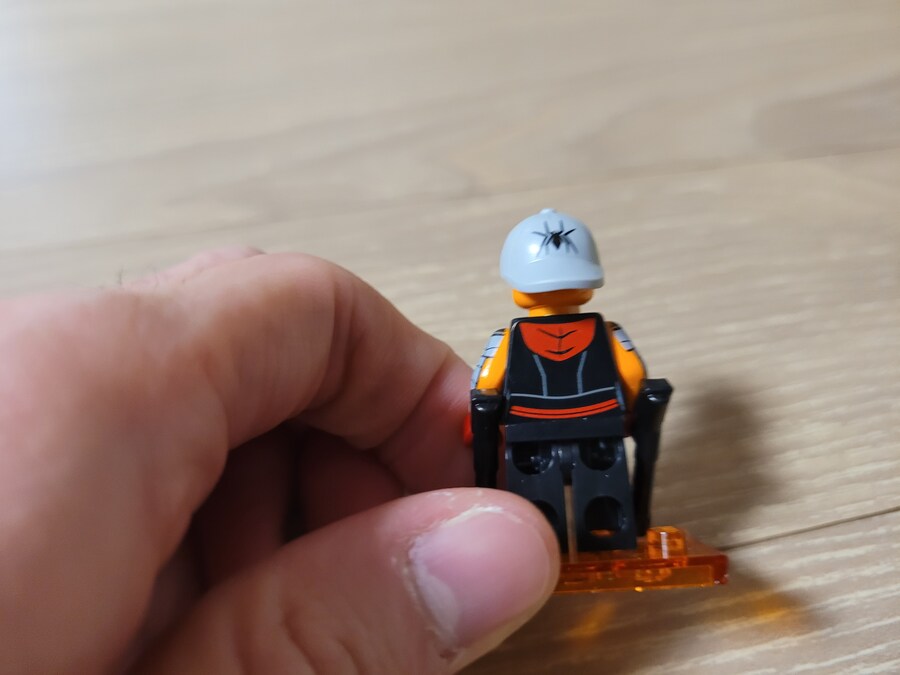 레고 71050 어크로스 더 스파이더버스 미니피겨 리뷰_6.jpg