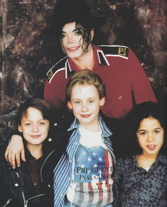 맥컬리 컬킨 방송계 복귀하니 눈물이_2.jpg