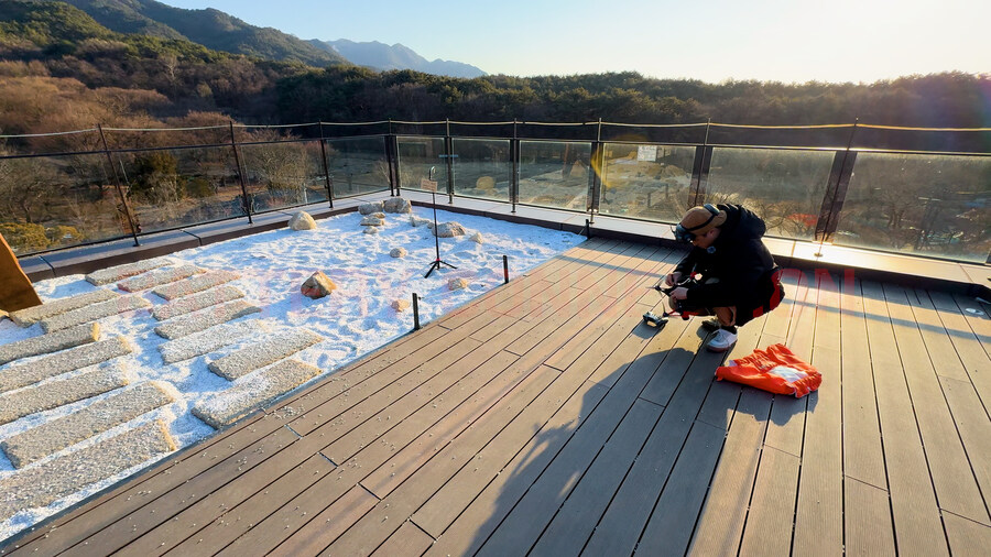 드론으로 북한산 1000미터 상공을 올라가보면, 서울이 어떻게 보일까?_12.jpg