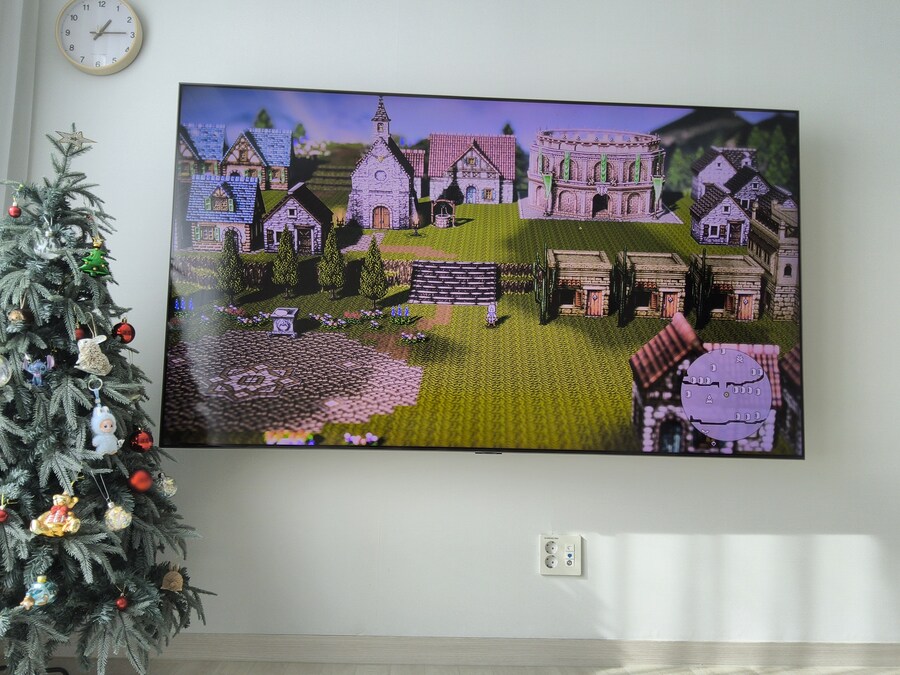 (스포) 아니.. 일반 필드 줌인/줌아웃이 되는군요. 그나마 그래픽 나아보이네요_3.jpg