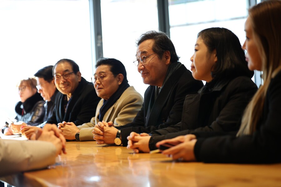 새미래민주당 신년회 참석한 이낙연 총리_1.jpg