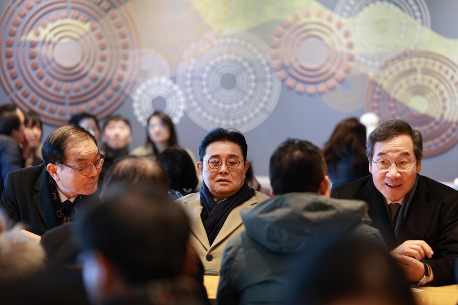 새미래민주당 신년회 참석한 이낙연 총리_2.jpg