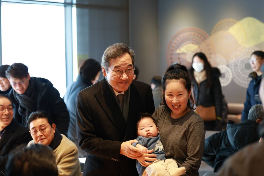 새미래민주당 신년회 참석한 이낙연 총리_3.jpg