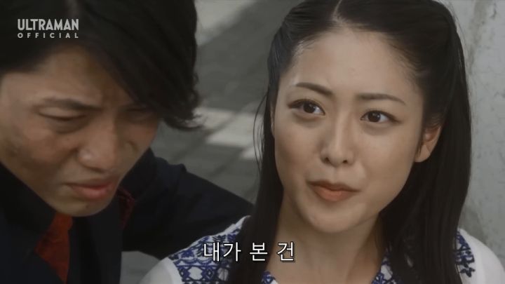 [울트라맨 오브] 히로인을 인질로 잡고도 용서받는 라이벌_67.jpg