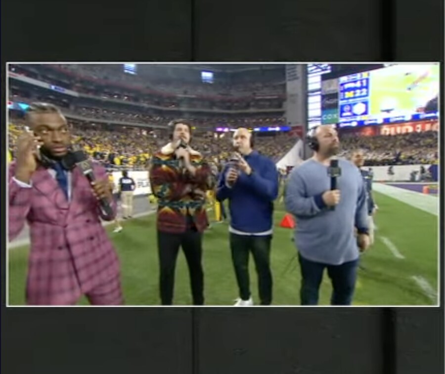 스포츠 현장 리포터가 경기 도중 뛰쳐나간 이유_2.png