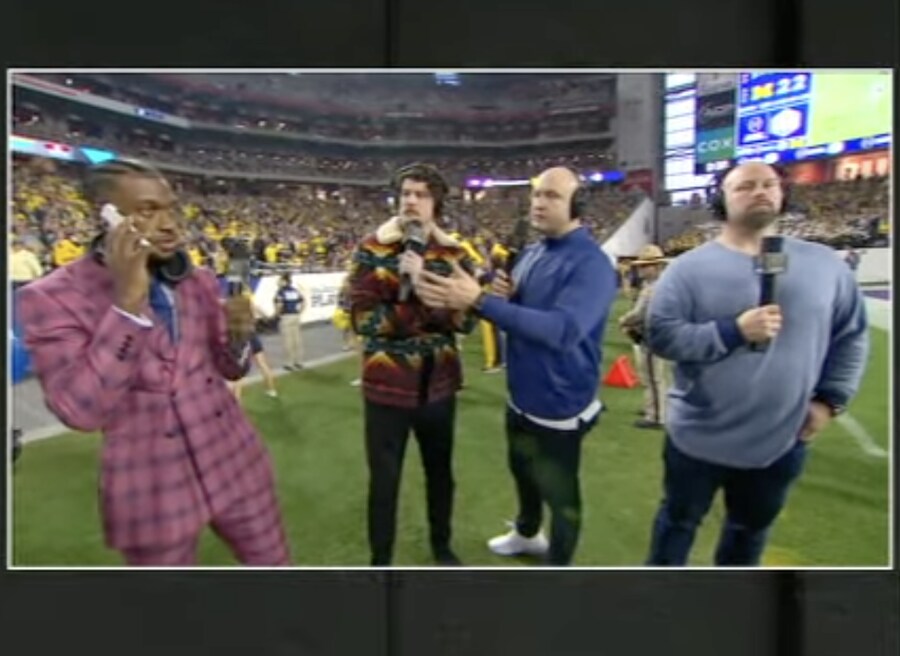 스포츠 현장 리포터가 경기 도중 뛰쳐나간 이유_3.png