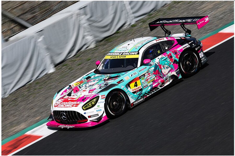 1/24 굿스마일 레이싱 2018 Benz AMG GT3_7.jpg