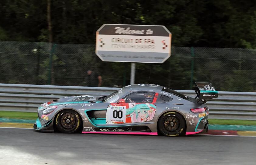 1/24 굿스마일 레이싱 2018 Benz AMG GT3_12.jpg