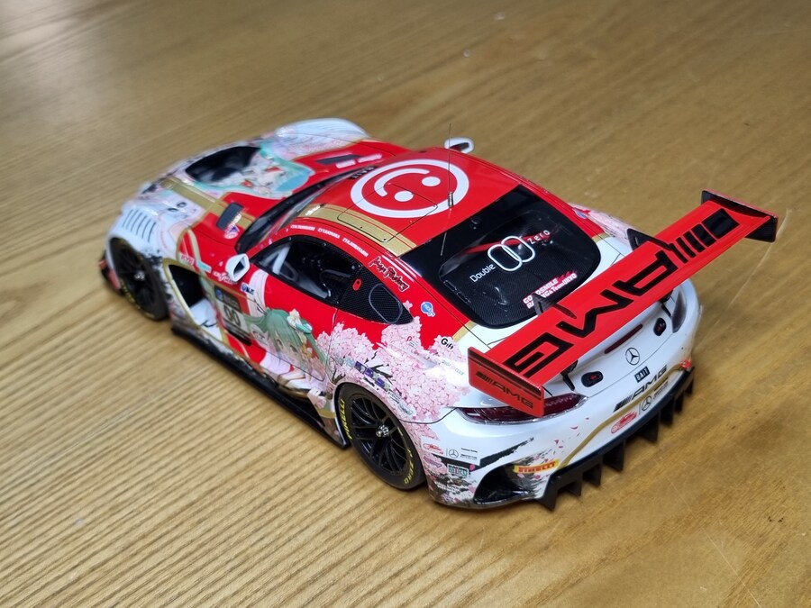 1/24 굿스마일 레이싱 2018 Benz AMG GT3_27.jpg