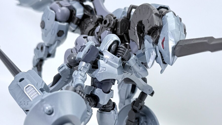 [코토부키야] 1/24 헥사기어 브라우레겐 조립 샘플 공개_3.jpg