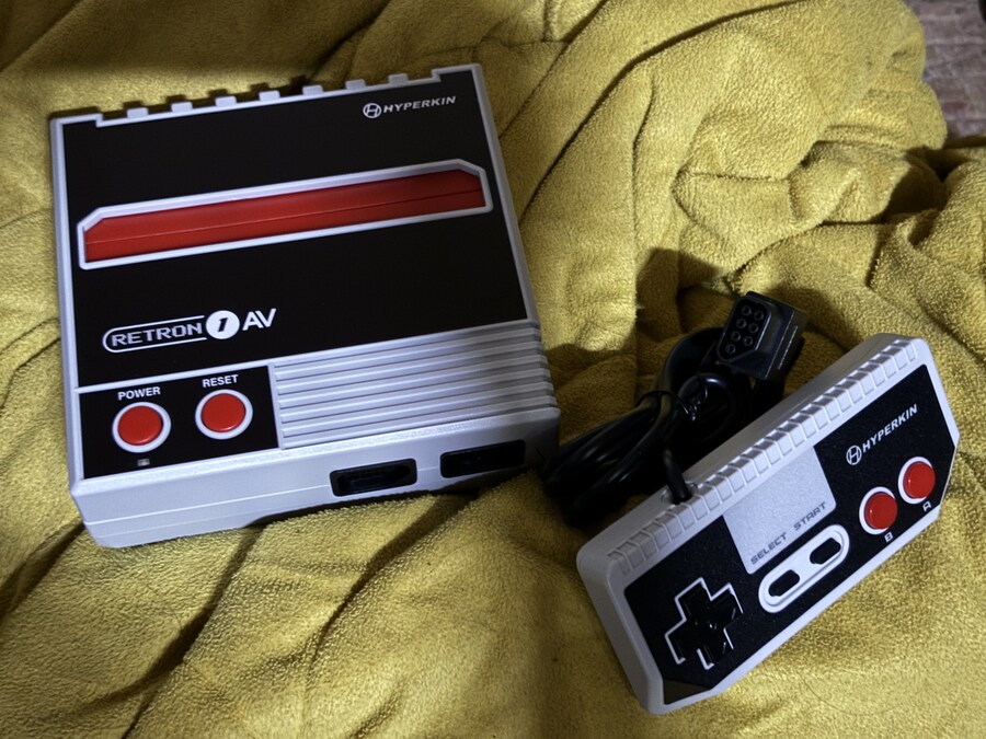 하이퍼킨 NES 클래식 게임기 ~~~_1.jpg