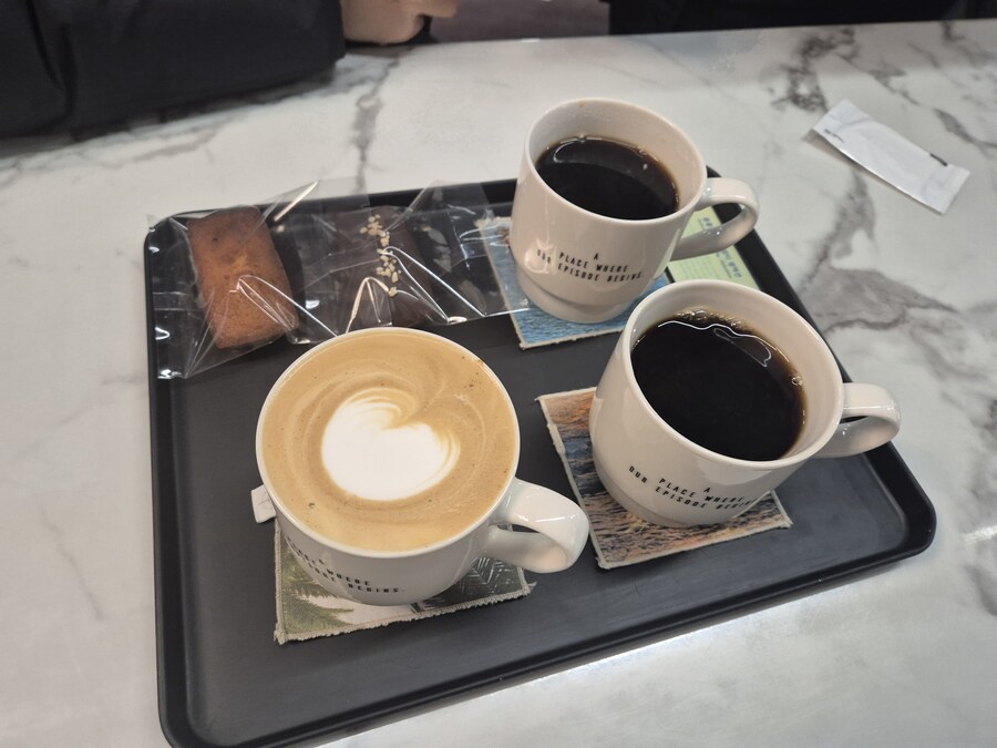 앞으로 3시간이면 한국을 뜨는군..._4.jpg