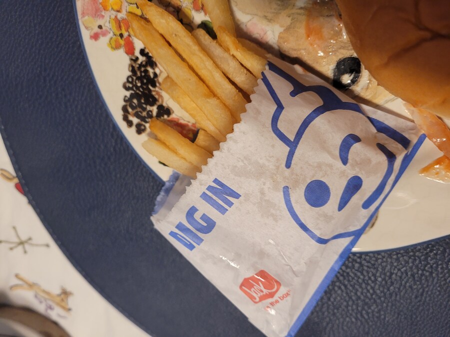 오늘 아침은 -잭인더 박스-_4.jpg