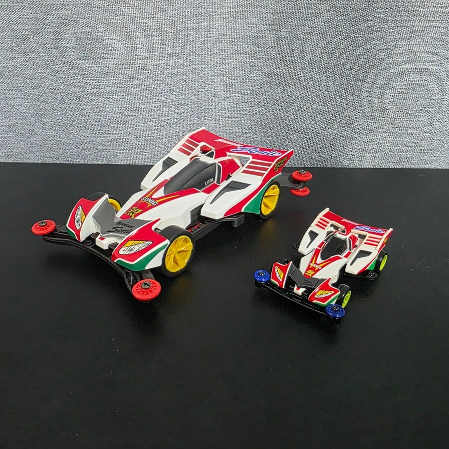 토미카 허리케인 소닉_16.jpg