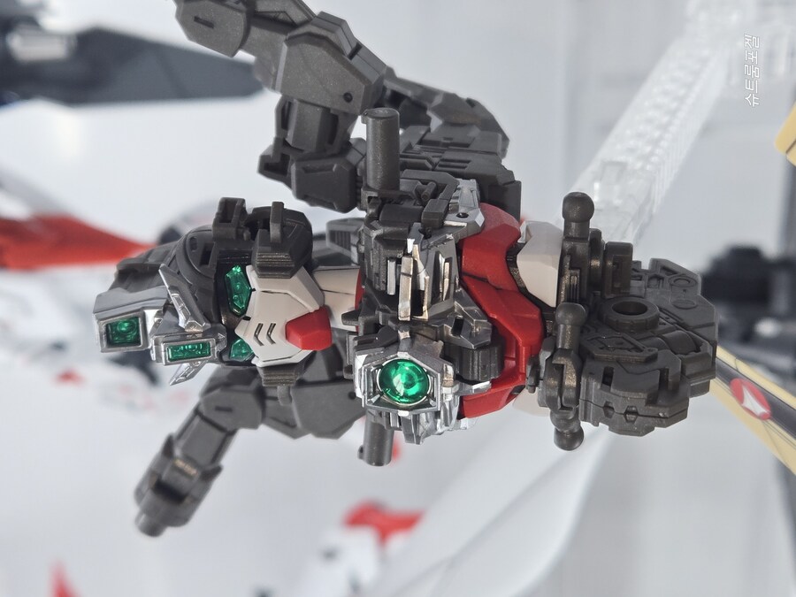 MGSD 윙건담 제로커스텀_1.jpg