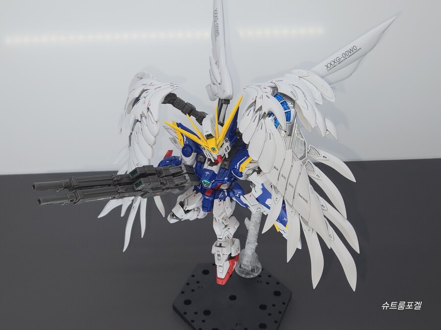 MGSD 윙건담 제로커스텀_3.jpg