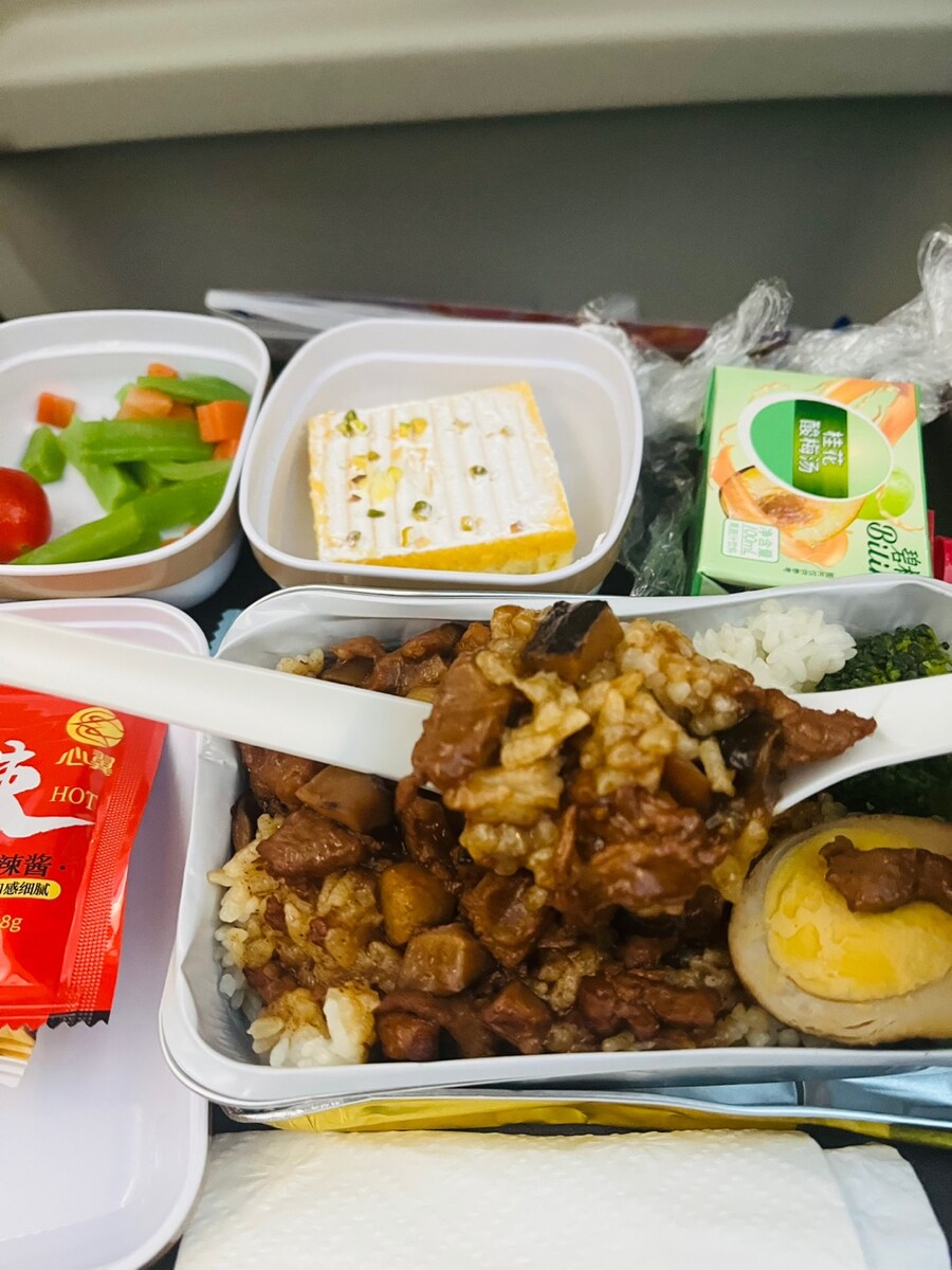 인천 - 상하이 중국 동방항공 왕복 기내식_10.jpg