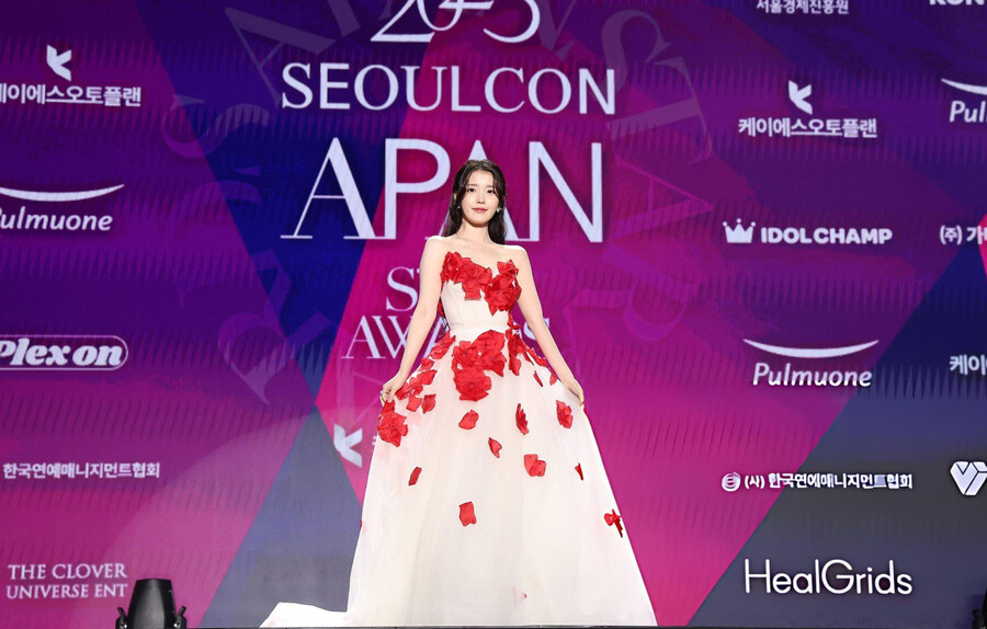 2025.12.29 APAN 스타 어워즈 Getty 사진_3.jpg