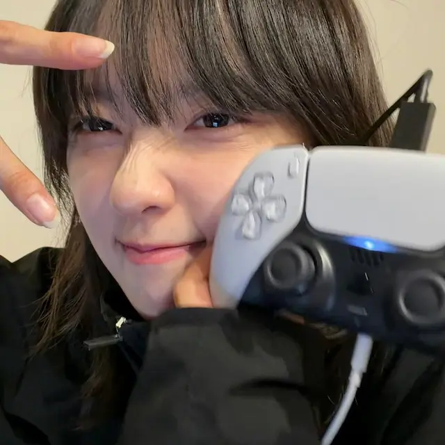 사일런트 힐 f 여주인공 성우 카토 코나츠가 약 2달 만에 게임 클리어_5.webp