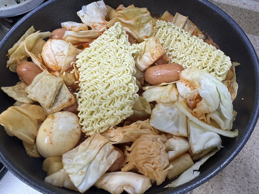 집에서 먹은 떡볶이~~~_1.jpg