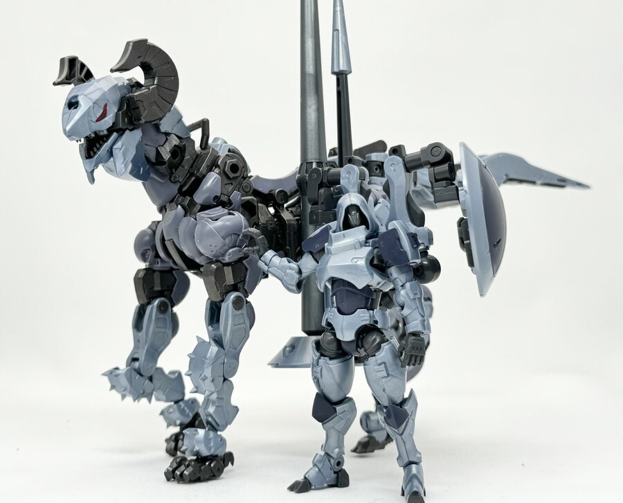 [코토부키야] 1/24 헥사기어 브라우레겐 조립 샘플 이미지2_3.jpg