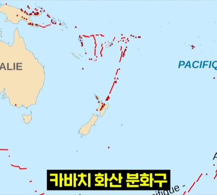 펄펄 끓는 활화산 속에서 발견된 상어.jpg_3.jpg