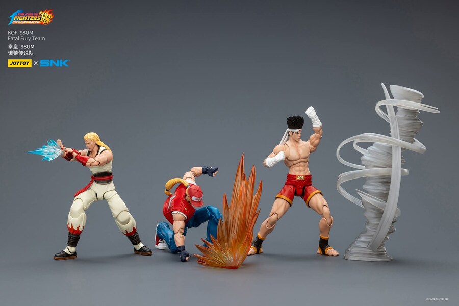 SNK와 콜라보한 조이는 토이 근황.JPG_5.jpg