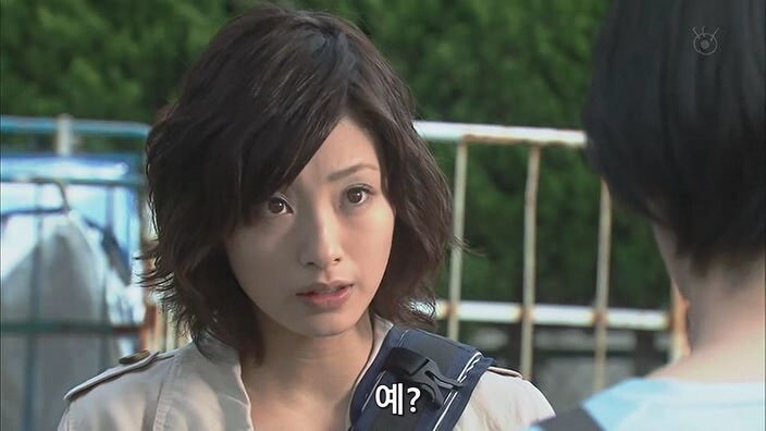 행방불명된 딸을 탈세범으로 몰았던 형사들이 10년 만에 찾아왔다_11.jpg