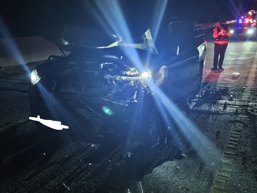 국도에서 차 고장나서 비상등키고 갓길로 대피했는데 뒤에서 박음_1.jpg