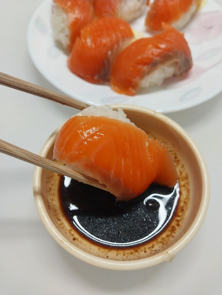 집밥-훈제연어스시 만들기_9.jpg