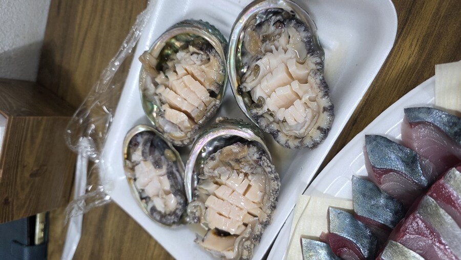 제주도) 동문수산시장 방어회, 고등어회, 전복회, 매운탕_7.jpg