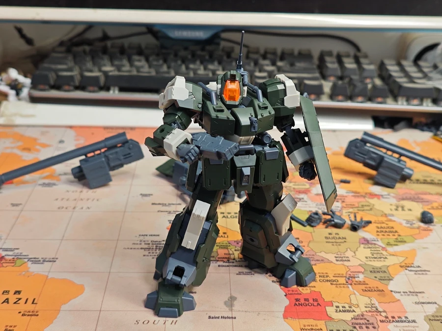 슬슬 발매 임박한 라즈앙 그리프_4.webp