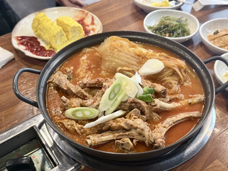 회사점심 가츠카레,등갈비_5.webp