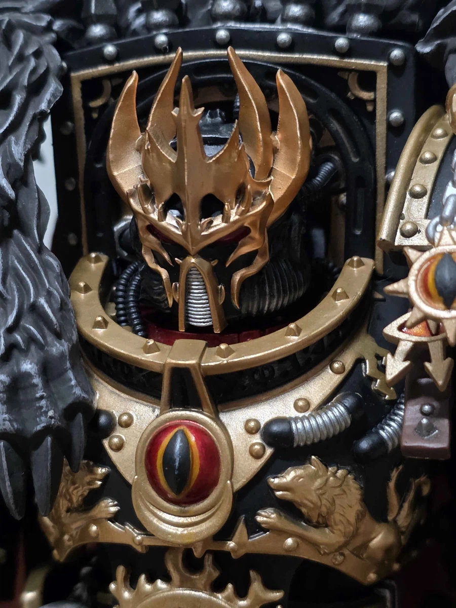 워해머)대머리 반역자에게 새모자 사줌_2.webp