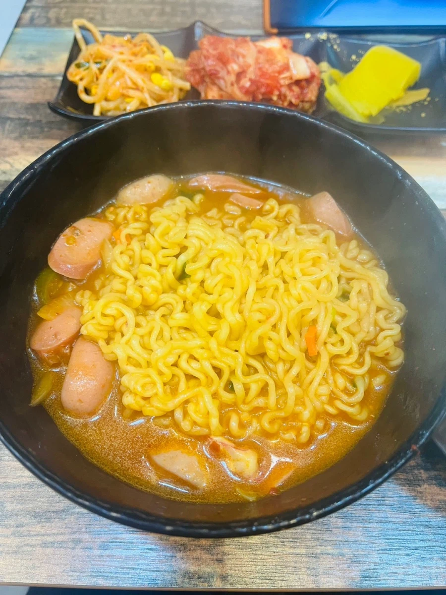 오늘은 사치 좀 부려서_2.webp