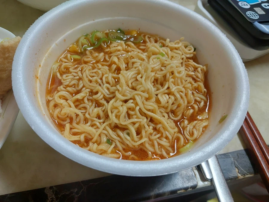 퇴근후 식사_2.webp