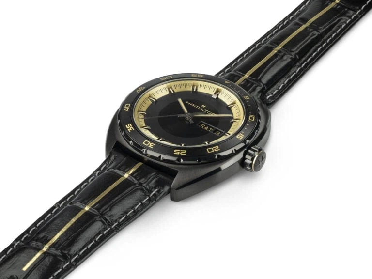 「바이오해저드 레퀴엠」스크린샷 & 시계 & 피규어_32.webp