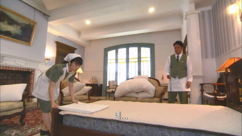 호텔직원 : ㅅㅂ년아 그만하라고!!!!!!!!_33.webp