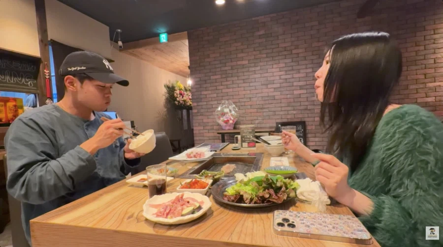 24세 여사장이 일본서 운영 하는 한식 다이닝_74.webp