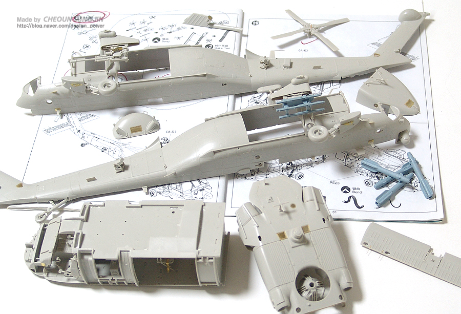 [Kitty Hawk] MH-60L Black Hawk 프라모델 모형_4.jpg