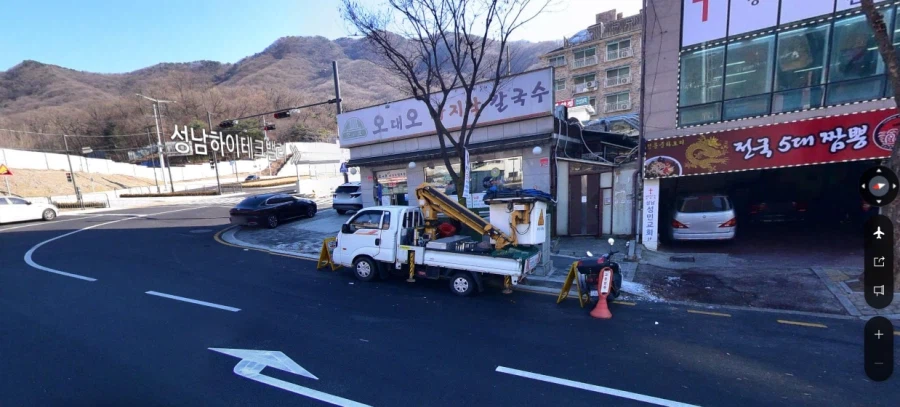 밖에서 밥 먹습니다 - 경기 성남, 오대오바지락칼국수_1.webp