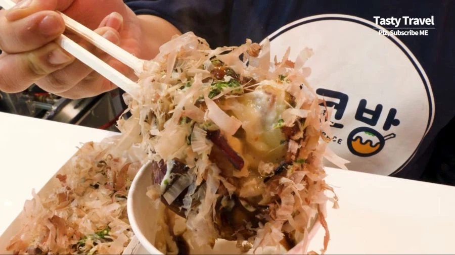 타코야끼 그거 몇개 먹는다고 배부르겠냐_6.webp