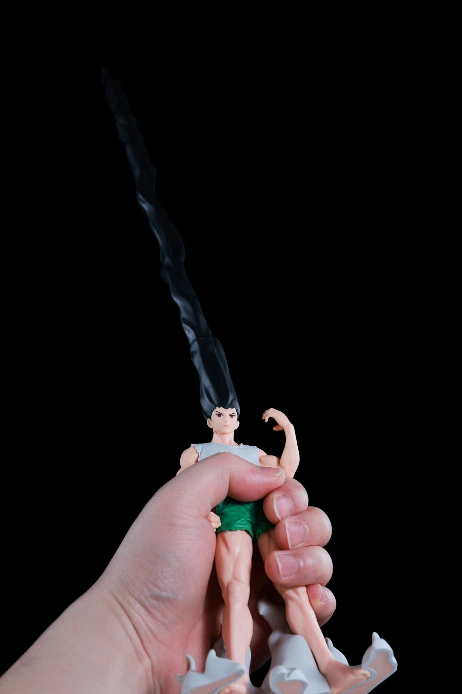 펜은 칼보다 강하다.. 곤 프릭스_7.webp