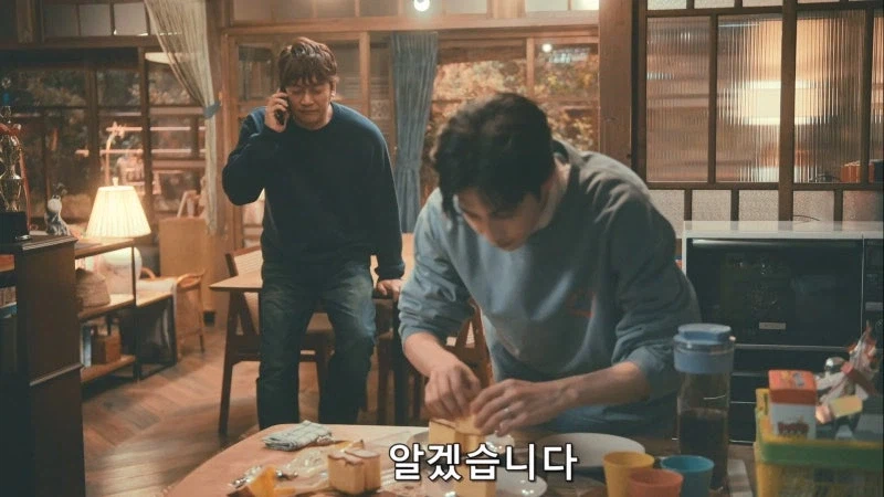 보조금 부정 수급으로 방과후 시설이 개박살이 나서 갈 곳이 사라진 어린아이들_56.webp