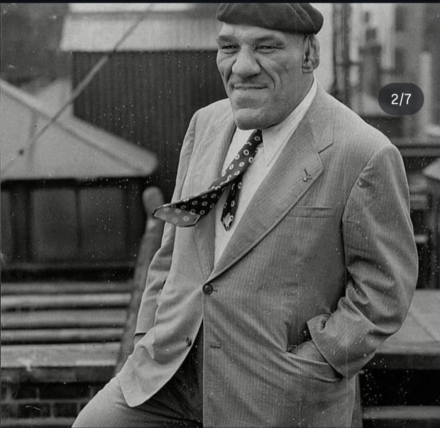 영화 슈렉의 모티브가 된 남자_2.webp