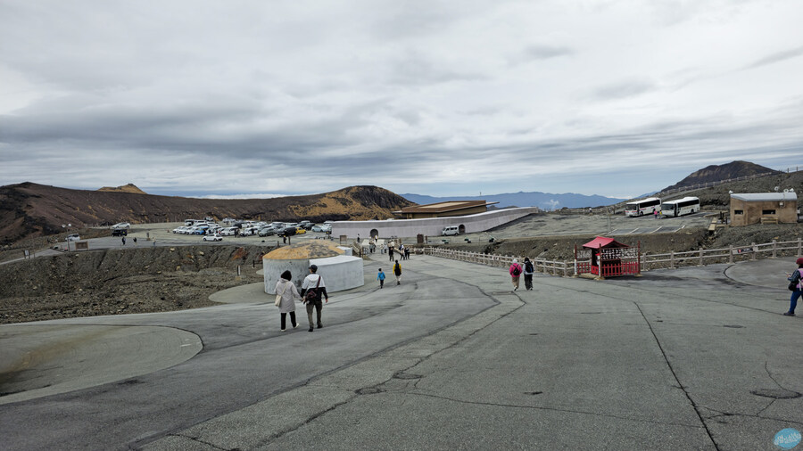 인생 최초로 접근해본 활화산 화구.. 후쿠오카 여행 3일차_86.jpg